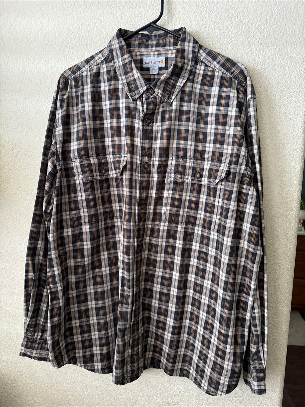 Carhartt Men’s Black, Brown, and Beige Plaid long-sleeve, button-down Shirt. 2XL